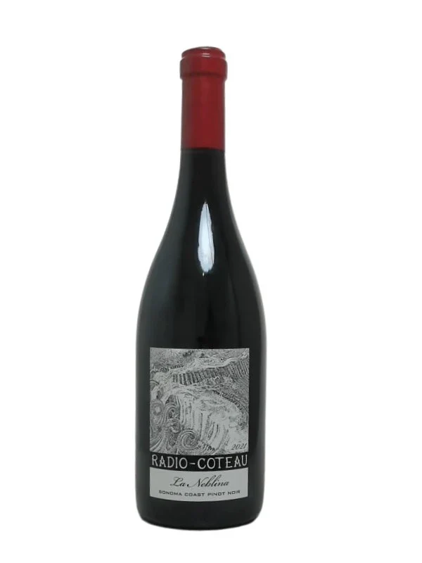 RADIO COTEAU LA NEBLINA PINOT NOIR 750ML @ Deerfoot Meadows [1024833]